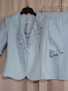 Pablo Collection Light Blue Skirt Set Floral Cutouts Subtle Check Pattern Petite